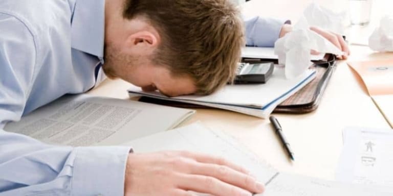 6 Typiske symptomer på udbrændthed – Test dig selv her